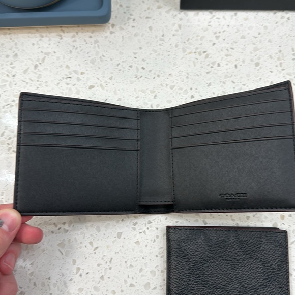 Coach Wallet with mini wallet Brand New - Picture 2 of 3